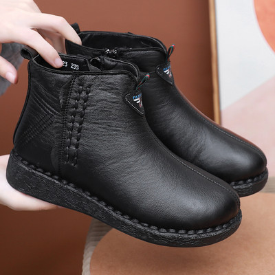 Naiste vabaaja nahast saapad luku ja lameda tallaga