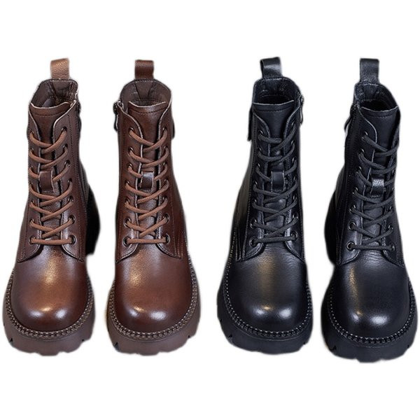 Moodsad pruuni ja musta krobelise tallaga naiste nahast saapad