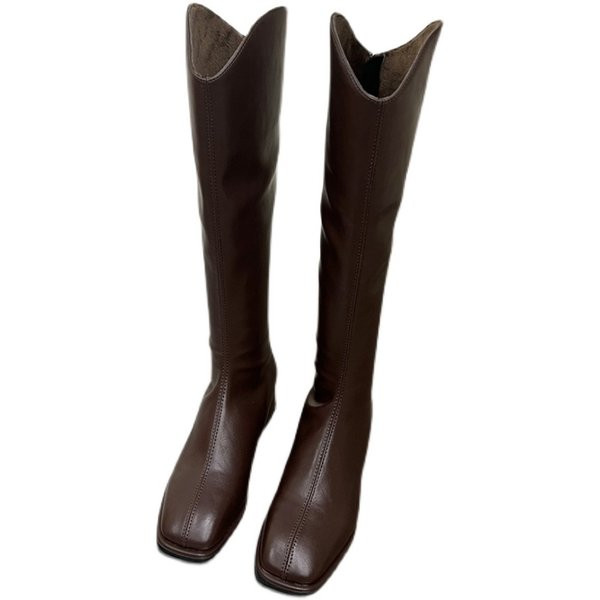 Дамски ботуши от изкуствена кожа изчистен модел