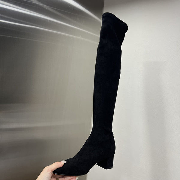 Öko velúrból készült női csizma 5 cm sarokvastagsággal