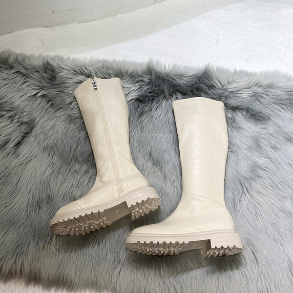 Naiste põlvikud tõmblukuga saapad