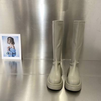 Uus mudel ökonahast ümarad naiste saapad