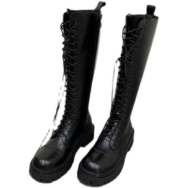 Uus mudel naiste paeltega saapad