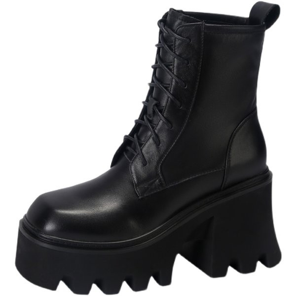 Modern női csizma 8,5 cm-es sarokvastagsággal