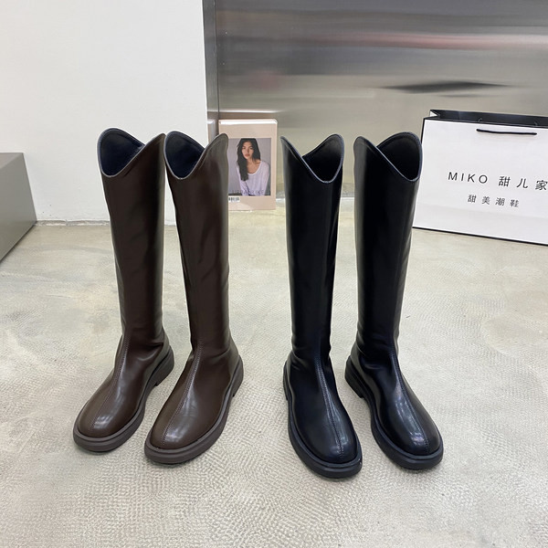 Uus mudel naiste nahast saapad musta ja pruuni värviga