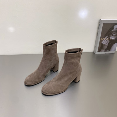 Öko velúrból készült tavaszi-őszi csizma sarokkal