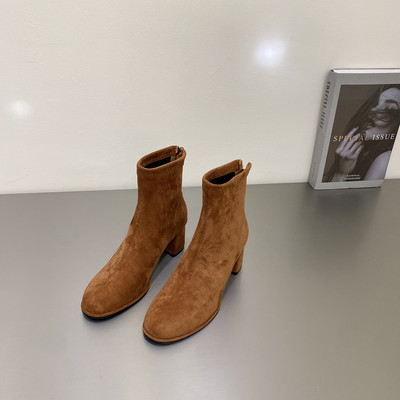 Öko velúrból készült tavaszi-őszi csizma sarokkal