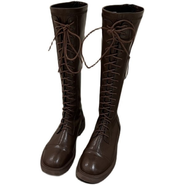 Neljas värvitoonis paeltega naiste nahast saapad