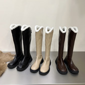 Sule ja lameda tallaga naiste saapad