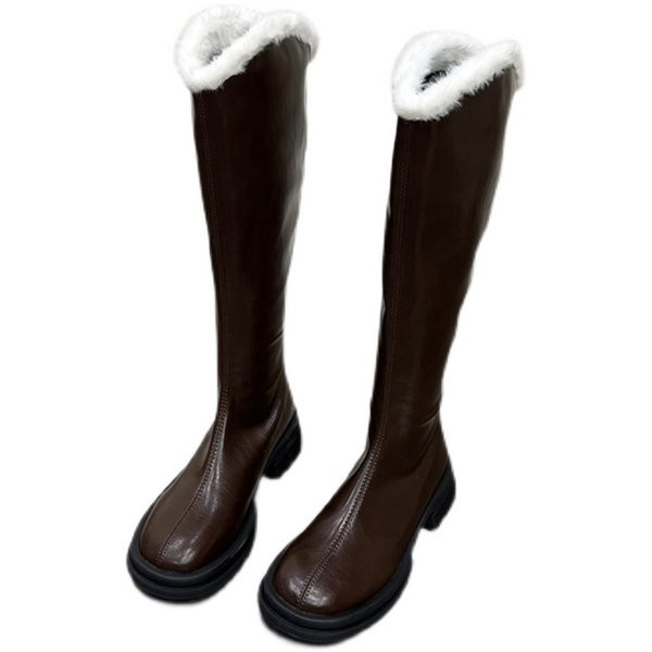 Sule ja lameda tallaga naiste saapad