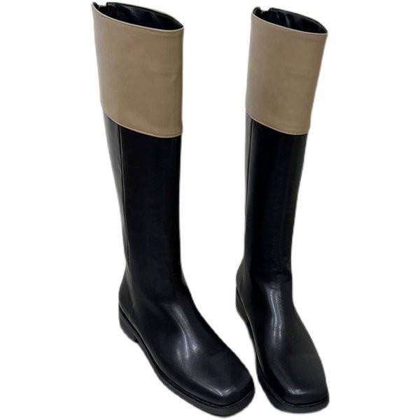 Naiste musta värvi kunstnahast saapad