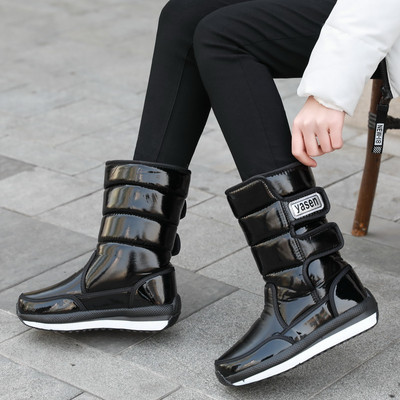 Lameda tallaga naiste aprikoosid - kaks mudelit