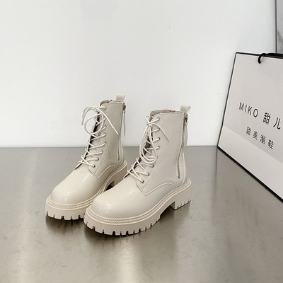 Γυναικείες μπότες από συνθετικό δέρμα