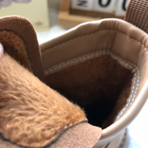 Naiste paeltega seemisnahast saapad