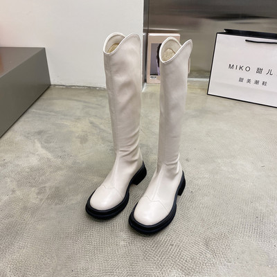 Uus mudel ökonahast mitmes värvitoonis naiste saapad