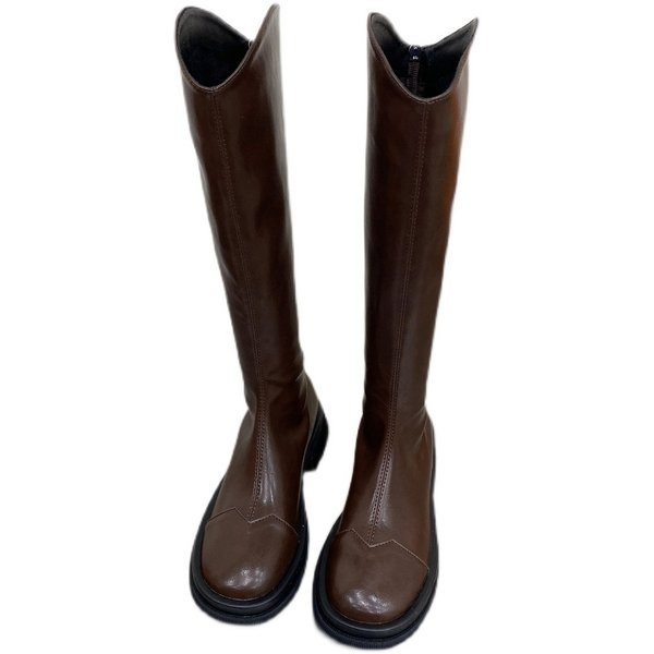 Uus mudel ökonahast mitmes värvitoonis naiste saapad