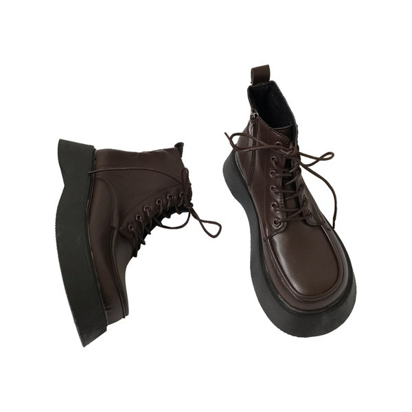 Kahes värvitoonis paeltega naiste nahast kingad