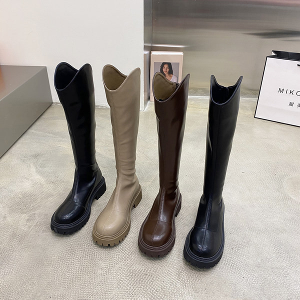 Moodsad naiste puhtad saapad ökonahast