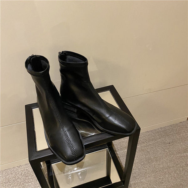 Női bőrcsizma három színben