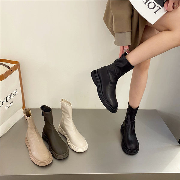 Naiste ökonahast saapad - tasase tallaga