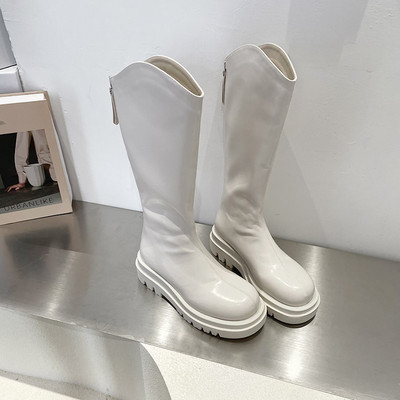 Moodsad lameda tallaga kunstnahast naiste saapad