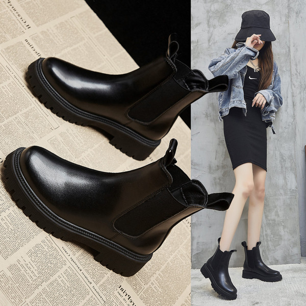 Kareda tallaga kunstnahast naiste vabaaja talvesaapad