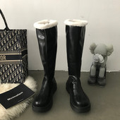 Uus mudel sooja voodriga naiste talvesaapad