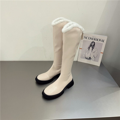 Kolmes värvitoonis sooja voodriga nahast saapad