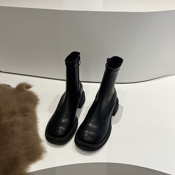 Igapäevaseks kasutamiseks sobivad ökonahast naiste saapad