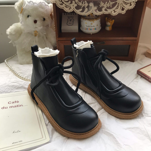 Öko-nahast retro stiilis naiste saapad