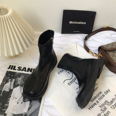 Uus mudel lukuga ökonahast saapad