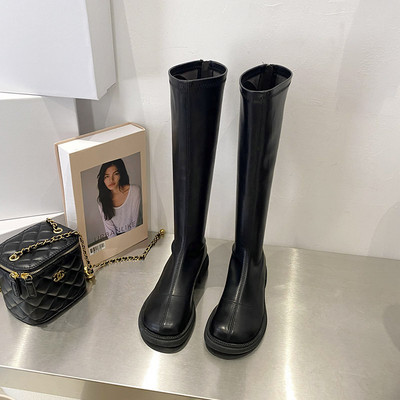 Naiste põlvikud saapad, puhtast ökonahast mudel