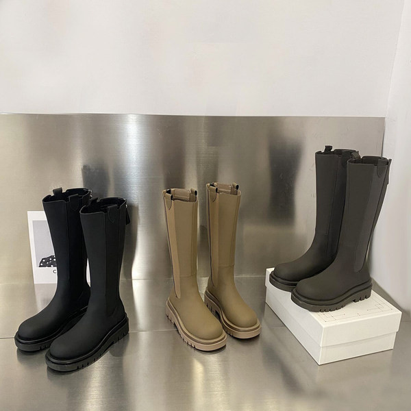 Kareda tallaga ökonahast naiste talvesaapad