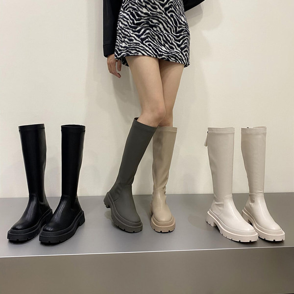 Naiste stiilsed lameda tallaga nahast saapad