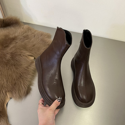 Lihtne mudel tõmblukuga ökonahast naiste saapad