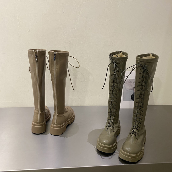 Naiste talvesaapad paelte ja lukuga