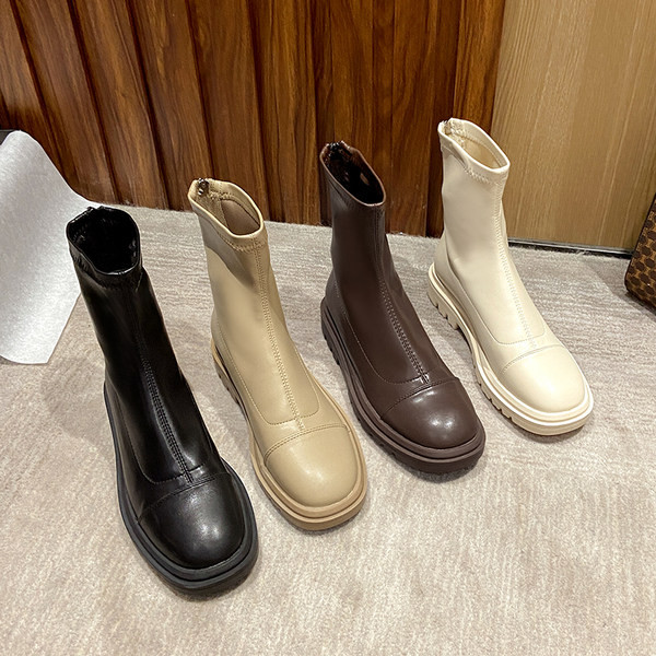 Naiste ümarate kunstnahast saapade uus mudel