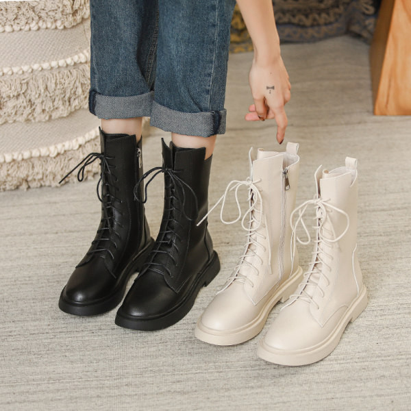 Naiste saapad tavaline paeltega mudel - sooja voodriga või ilma