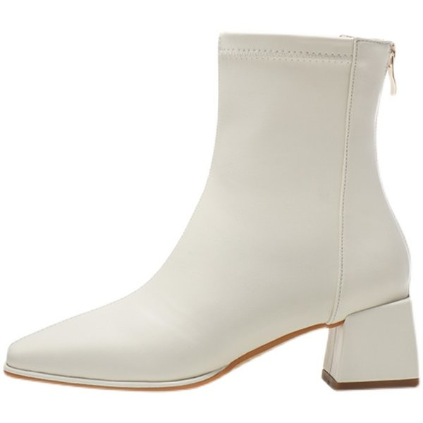 Moodsad nahast naiste saapad kontsa ja lukuga