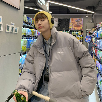 Ανδρικό ζεστό χειμωνιάτικο μπουφάν με κεντητή επιγραφή