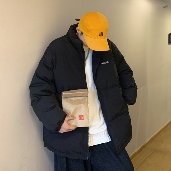 Ανδρικό ζεστό χειμωνιάτικο μπουφάν με κεντητή επιγραφή