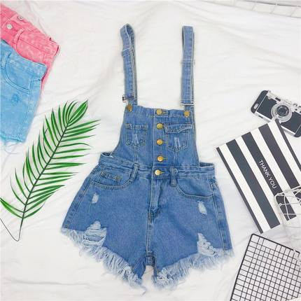 Κομψό κυρίες φόρμες - μοντέρνα και σε διάφορα χρώματα